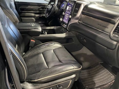 Used 2019 RAM 1500 Limited image 6