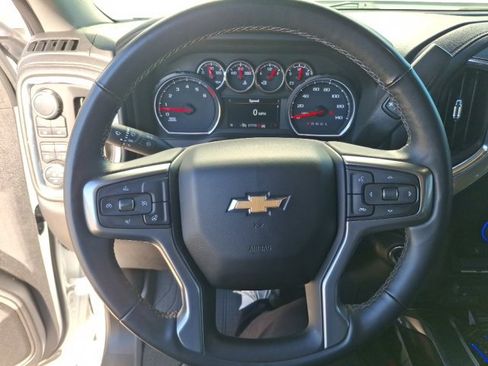 Used 2023 Chevrolet Silverado 2500 LTZ w/ LTZ Convenience Package image 10