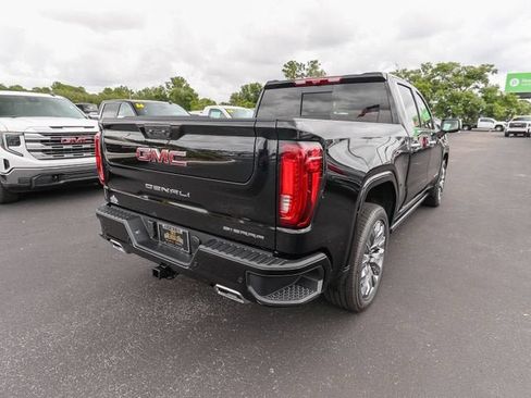New 2026 GMC Sierra 1500 Denali w/ Denali Reserve Package AWD/4WD image 9