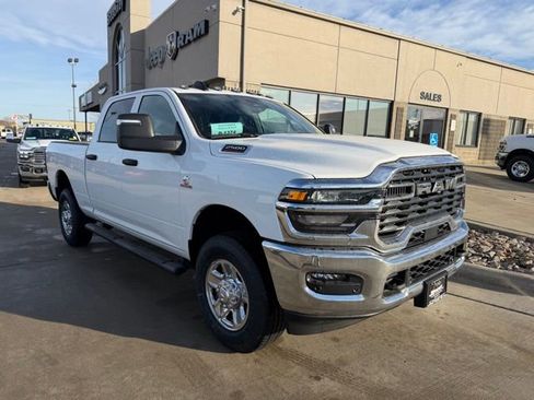 New 2026 RAM 2500 Tradesman AWD/4WD image 1
