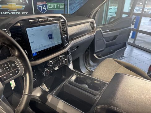 Used 2024 Ford F150 XLT w/ Mobile Office Package image 25