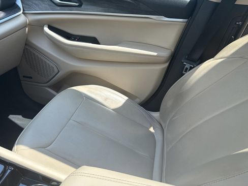 Used 2021 Jeep Grand Cherokee L Limited RWD image 22