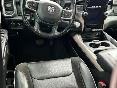 Used 2019 RAM 1500 Laramie AWD/4WD image 5