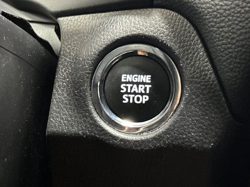 Certified 2025 Toyota RAV4 XLE AWD/4WD image 35