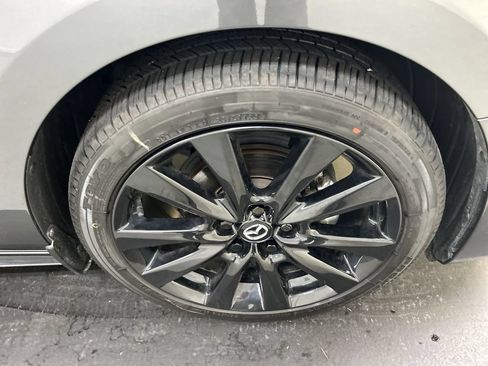 Certified 2025 MAZDA MAZDA3 s FWD image 8