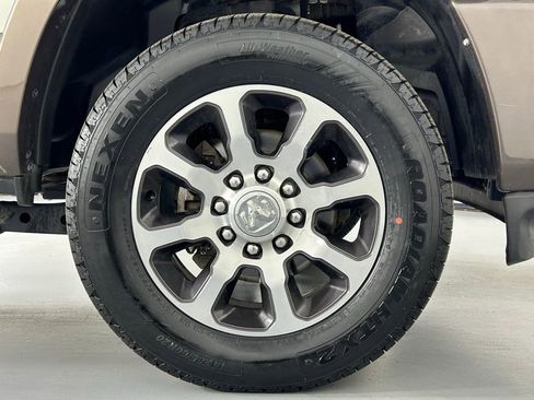 Used 2024 RAM 2500 Limited AWD/4WD image 31