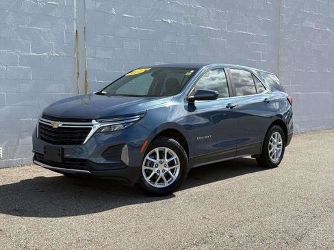 Used 2024 Chevrolet Equinox LT image 1