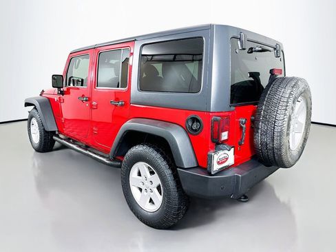 Used 2018 Jeep Wrangler Unlimited Sport S AWD/4WD image 7
