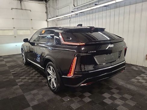 Used 2024 Cadillac Lyriq Tech image 4