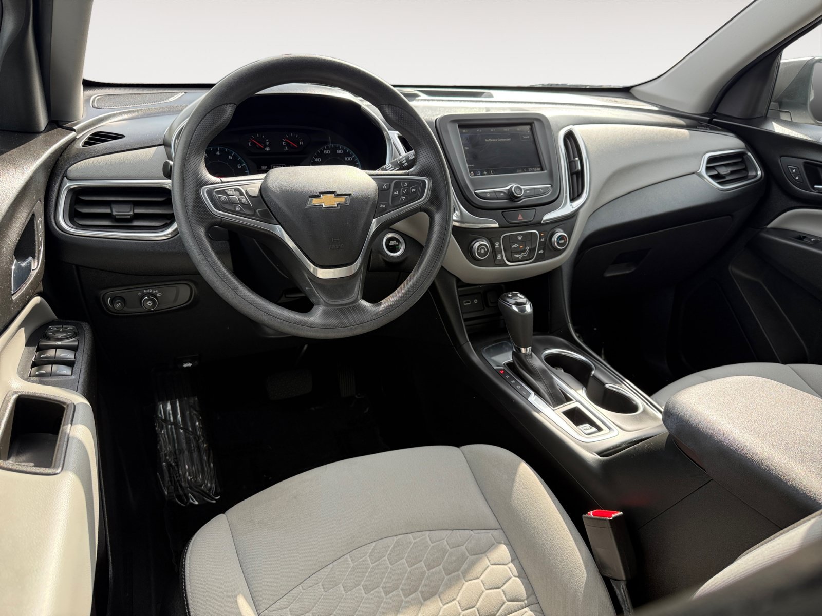 Used 2019 Chevrolet Equinox LS w/ LS Convenience Package FWD image 15