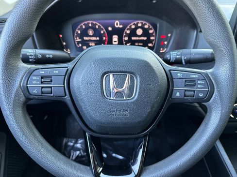 Used 2023 Honda Accord LX image 11