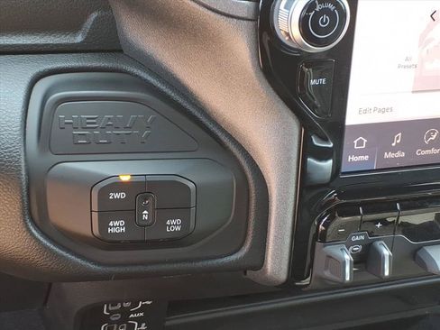 New 2026 RAM 2500 Tradesman AWD/4WD image 31