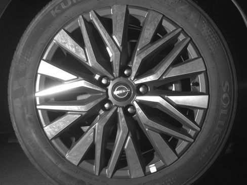 Used 2025 Nissan Altima 2.5 SV image 13