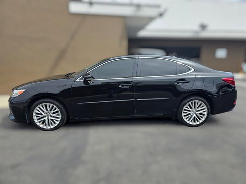 Used 2013 Lexus ES 350 w/ Luxury Pkg image 5