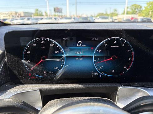 Certified 2022 Mercedes-Benz GLB 250 4MATIC image 22