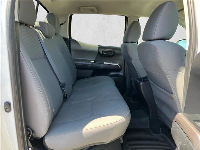 Used 2022 Toyota Tacoma SR5 w/ Technology Package AWD/4WD image 17