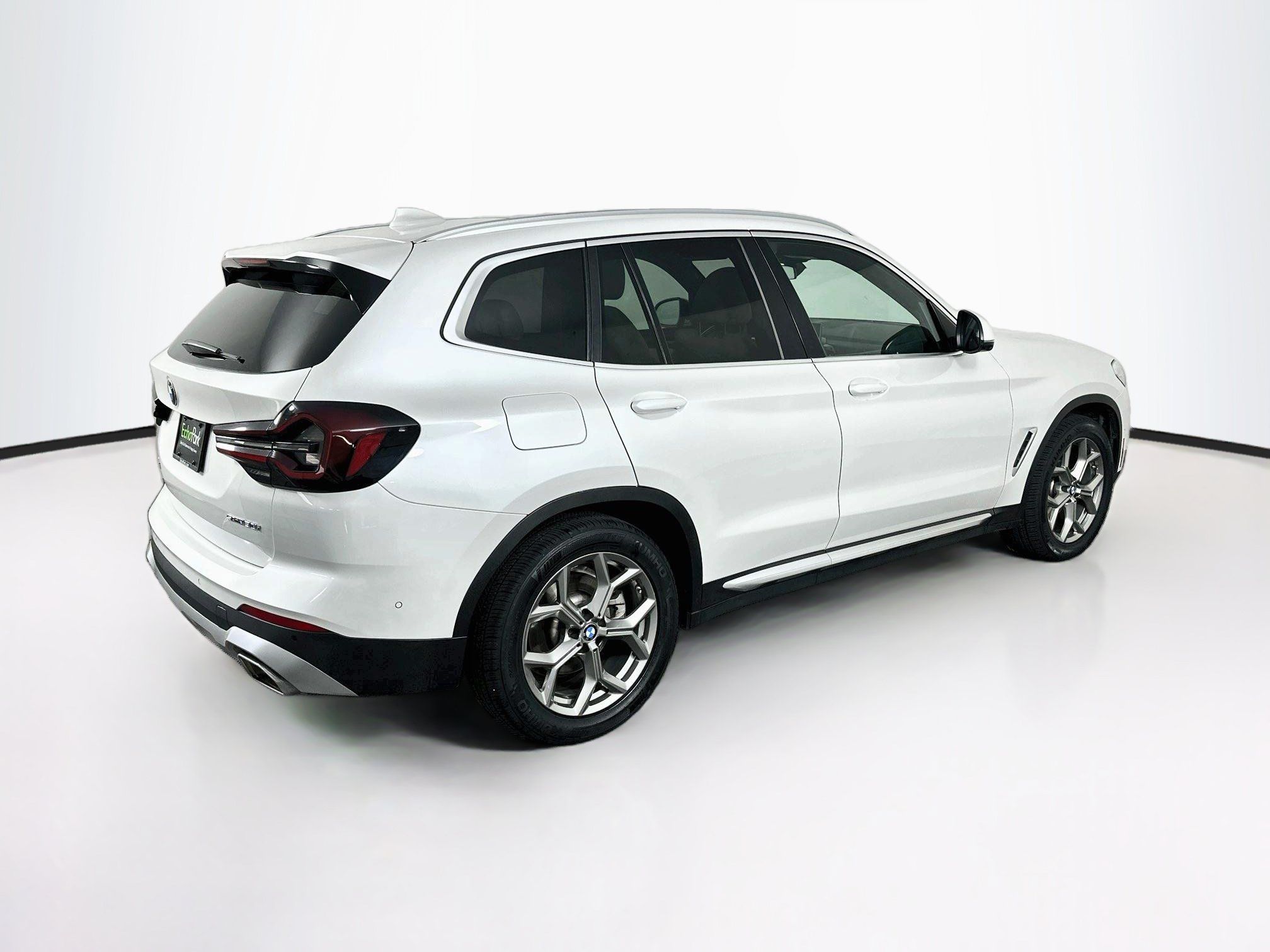Used 2024 BMW X3 sDrive30i w/ Convenience Package RWD image 9