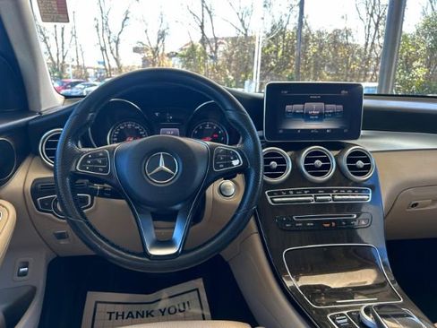 Used 2016 Mercedes-Benz GLC 300 image 11