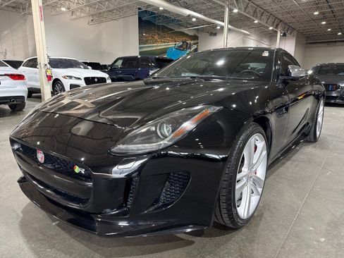 Used 2015 Jaguar F-TYPE R image 21