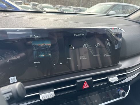 New 2026 Kia Sportage EX image 9