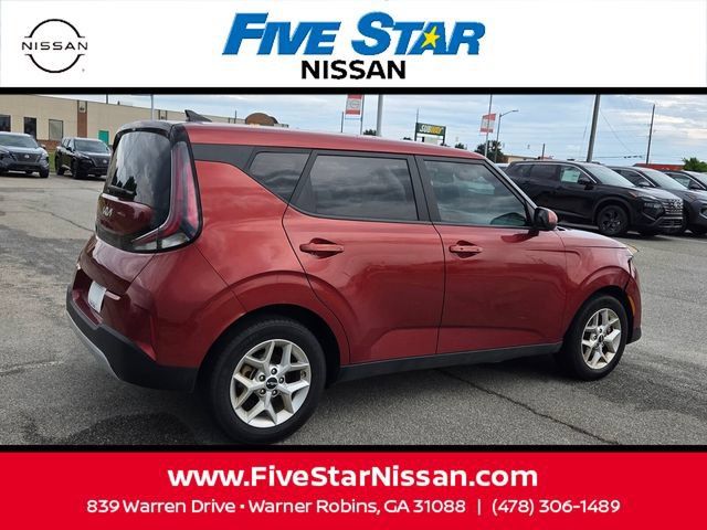Used 2023 Kia Soul S FWD image 13