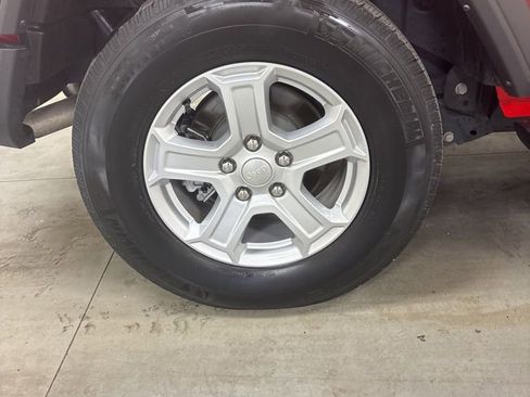 Used 2021 Jeep Wrangler Unlimited Sport w/ Sun And Sound Package image 37