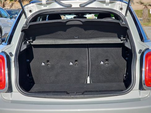 Used 2017 MINI Cooper S image 12