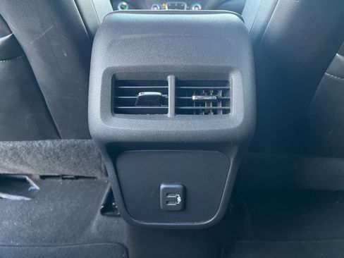 Used 2020 Chevrolet Equinox LT w/ Midnight Edition image 27