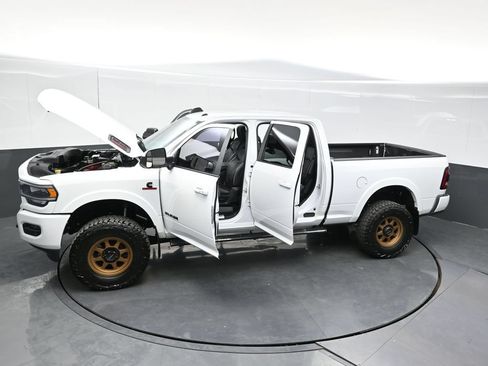 Used 2021 RAM 2500 Laramie w/ Night Edition AWD/4WD image 39