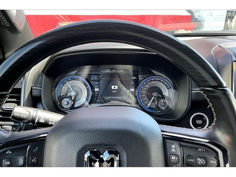 Used 2022 RAM 1500 Limited AWD/4WD image 22