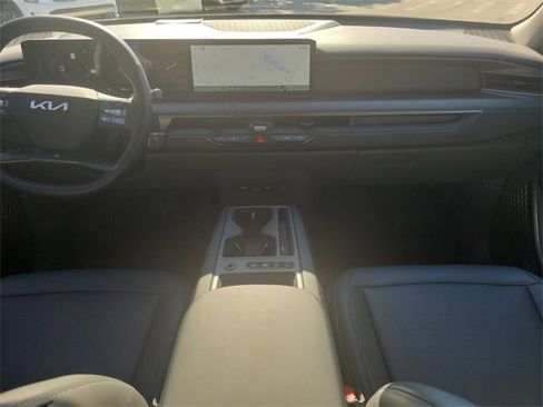 Certified 2026 Kia EV9 Light image 15