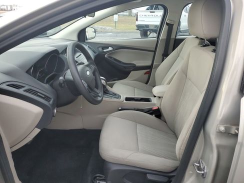 Used 2016 Ford Focus SE image 14