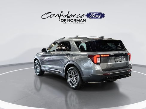 New 2026 Ford Explorer ST-Line w/ ST-Line Street Pack RWD image 6