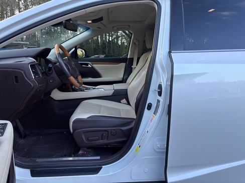 Used 2017 Lexus RX 350 FWD w/ Premium Package image 12