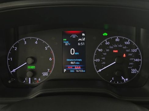 Used 2025 Toyota Corolla SE FWD image 20