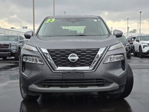 Used 2023 Nissan Rogue SV AWD/4WD image 10
