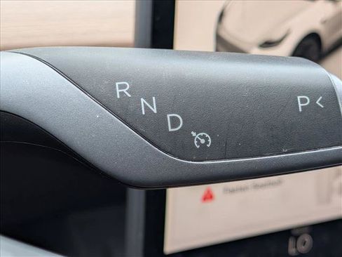 Used 2023 Tesla Model Y Long Range AWD/4WD image 14