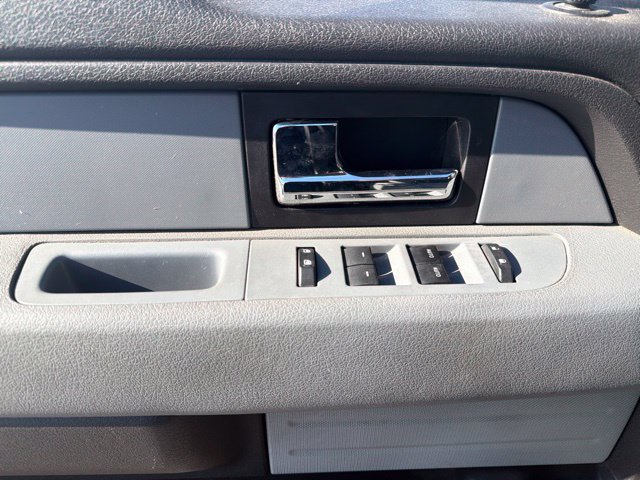 Used 2014 Ford F150 XLT w/ Equipment Group 302A Luxury AWD/4WD image 39