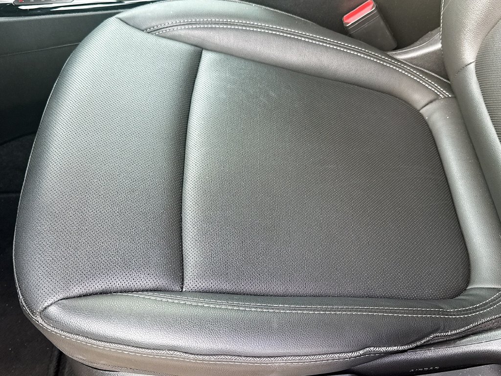 Used 2024 Buick Encore GX Sport Touring FWD image 18