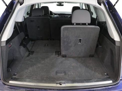 Used 2022 Audi Q7 3.0T Premium w/ Convenience Package image 37