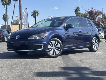 Used 2016 Volkswagen e-Golf SE w/ DC Fast Charging Package