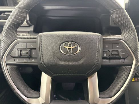 Used 2024 Toyota Tacoma TRD Off-Road w/ TRD Off Road Upgrade Package image 17