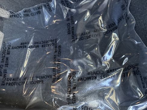 Certified 2022 Jeep Gladiator Sport image 17