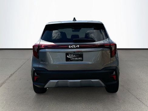 New 2026 Kia Seltos LX image 6
