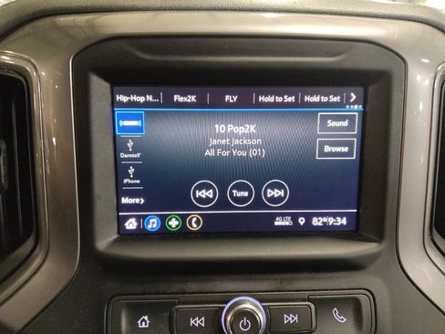 Used 2022 Chevrolet Silverado 1500 Custom RWD image 25