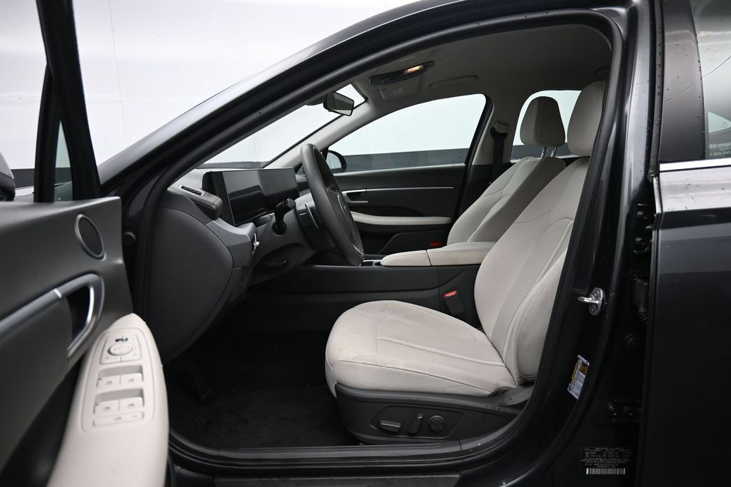 Certified 2025 Hyundai Sonata SEL FWD image 21