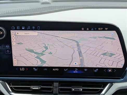 New 2026 Chevrolet Equinox EV LT image 13