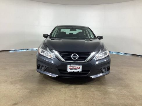 Used 2017 Nissan Altima 2.5 S w/ Power Driver Seat Package FWD image 3