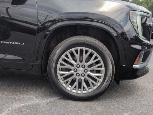 Used 2024 GMC Acadia Denali w/ LPO, Floor Liner Package AWD/4WD image 9