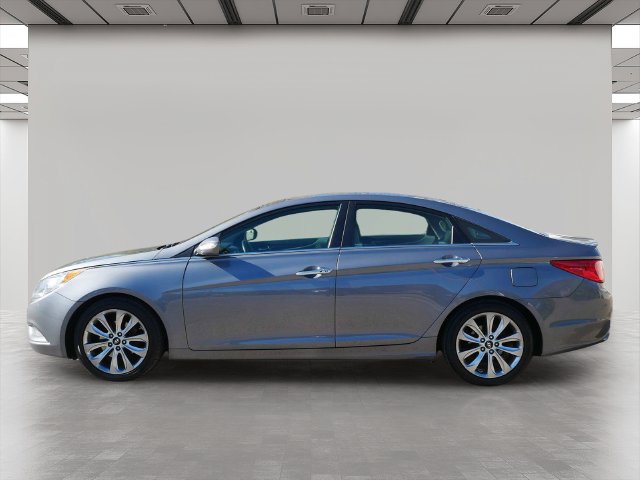 Used 2012 Hyundai Sonata Limited FWD image 3